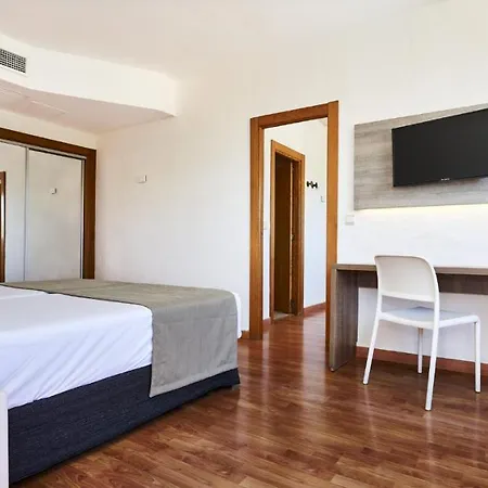 Globales Cala Viñas Adults Only 16+ Resort 4*