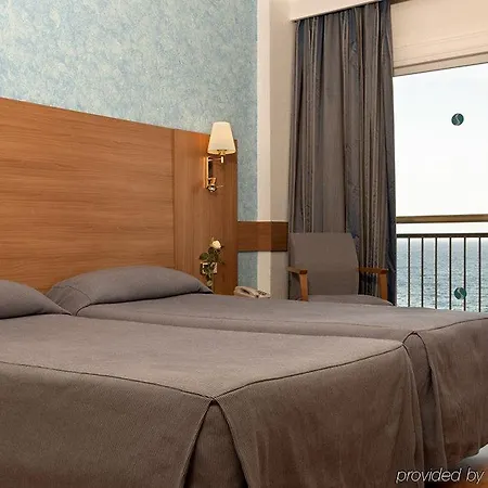 Globales Cala Viñas Adults Only 16+ Resort